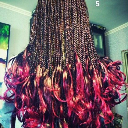 афрокосички пони